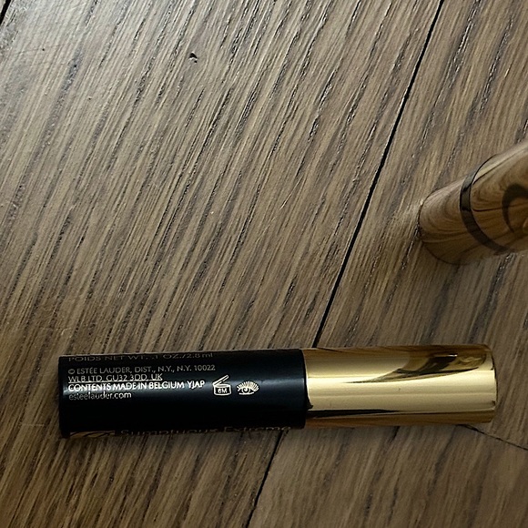 Estée Lauder Sumptuous Extreme Lash Multiplying Volume Mascara Set - Picture 3 of 6